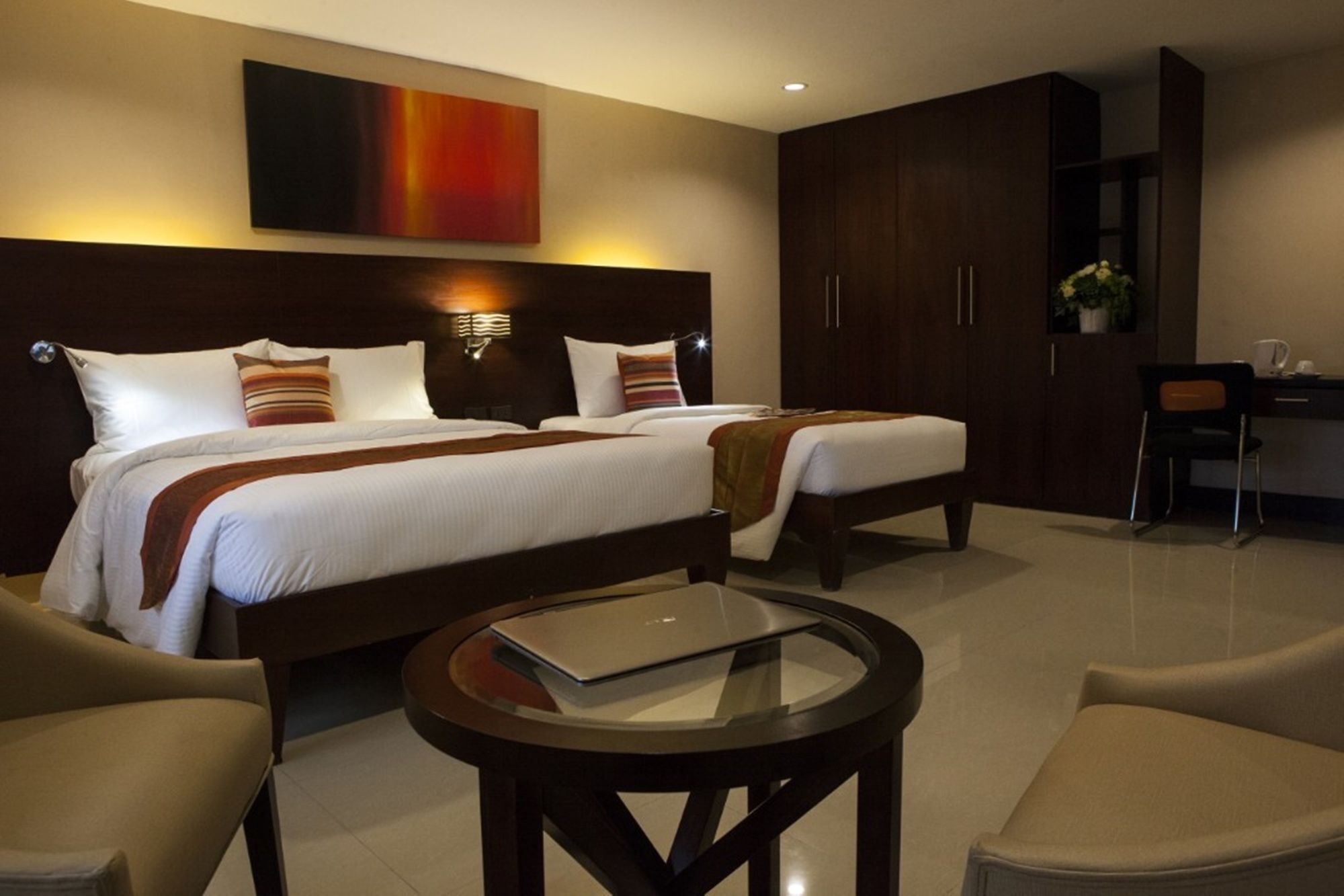 Ns Royal Hotel Cebu Exterior photo